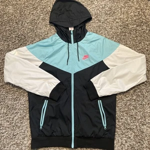 Nike Red Tag Womens Full Zip Track Jacket Lined Windbreaker Zip Pockets Size S - Picture 1 of 8