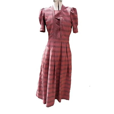 Vintage Amish Mennonite Youth Dress 34" Bust 27" Waist Red Black Old Colony - Image 1 of 4
