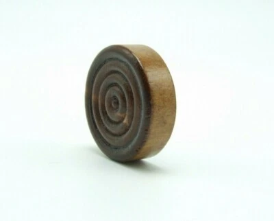 Repuesto de backgammon de madera a cuadros círculos de fichas marrón oscuro pieza de juego Foto 1 de 4