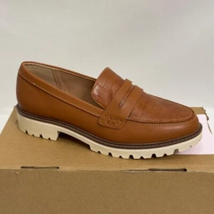 Journee Collection Women's Kenly Tan Brown Slip-on Loafers Shoes Size 10 - Picture 1 of 7