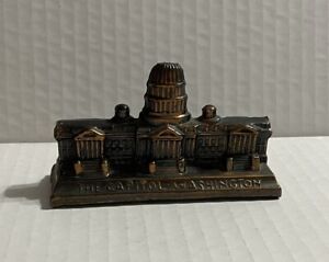 The Capitol Washington Miniature Building Vintage Metal Copper Patina Flaw