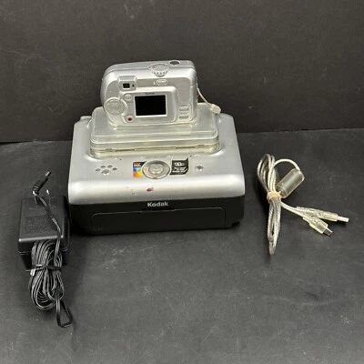 Kodak EasyShare CX7300 3.2 MP Digital Camera Printer Dock Series 3 Easy Photo - Image 1 of 4