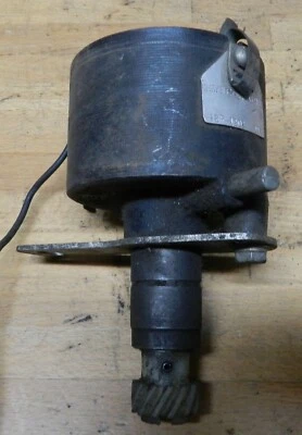 1960's Chrysler Industrial H-170 H-225 new Autolite distributor IBR-4202 2098218 - Image 1 of 4