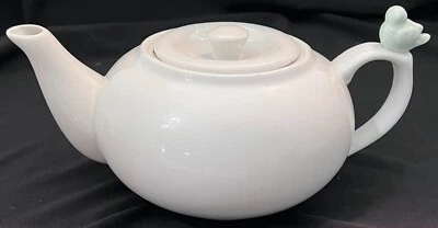 BIA Cordon Bleu Porcelain Teapot White with Light Blue Bird on Handle Pre-2000 - Image 1 of 4