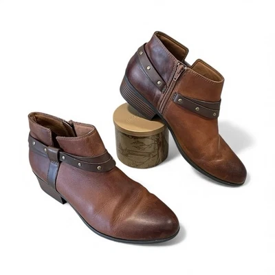 Clarks Womens Addiy Zoie Boot Size 11 Brown Leather Bootie Studded Straps-Zipper - Image 1 of 4
