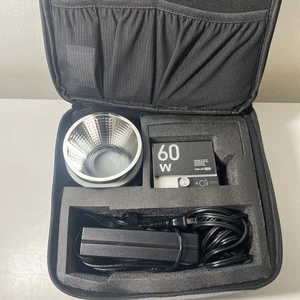 Zhiyun Molus G60 60W Protable COB Led Video Light Bi-Color Photography Light - Picture 1 of 1