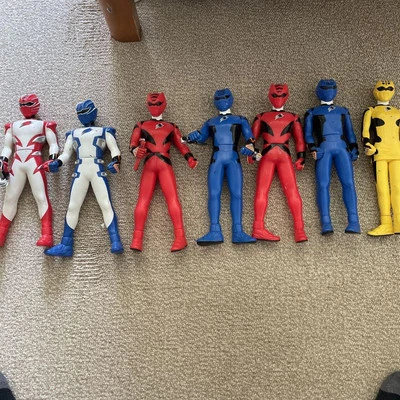 Lote de figuras de vinilo suave Power Rangers Jungle Fury Gekiranger BANDAI Foto 1 de 4
