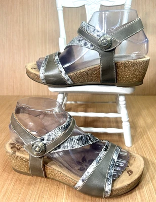 L' Artiste by Spring Step Quilana Grey Snake Print Sandal Women's Size 38 - Image 1 of 4