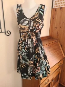Peacock Summer v neck sleeveless dress, black and multicolour floral pattern, L - Picture 1 of 6