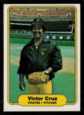 Victor Cruz 1982 Fleer #480 Pittsburgh Pirates Baseball Card - Image 1 of 2