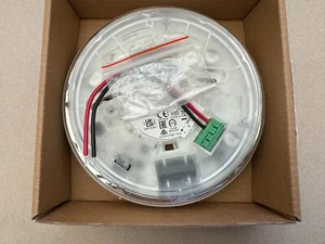 £45 + vat Siemens FDSB226-WR Addressable Sounder Beacon Base + FDB228 Mount Base - Picture 1 of 2