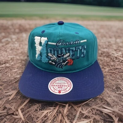 Sombrero Charlotte Hornets Mitchell Ness OSFM OG Dynasty verde azulado OSFM fieltro logotipo nuevo H81 Foto 1 de 4