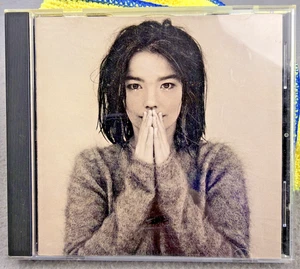 Björk Debut CD 1993 Elektra Art Rock Avant Garde Human Behaviour Aeroplane - Imagen 1 de 6