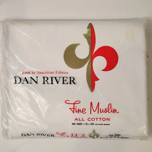 Vintage Dan River Fine Muslin All Cotton White Flat Bed Sheet 81x108 USA NOS - Picture 1 of 13