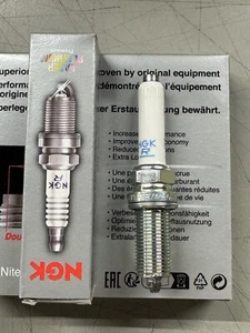 NGK Laser Platinum Set of 4 Spark Plugs 94833 for Audi Q7 VW Jetta Porsche Macan - Picture 1 of 3