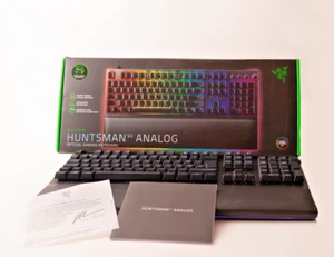 Raser Huntsman V2 Analog Optical Gaming Keyboard - Bild 1 von 16