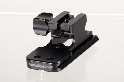 Pie de liberación rápida Really Right Stuff RRS LCF-10B para lente Nikon 70-200 mm f/2,8 Foto 1 de 4