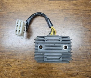 1995 Kawasaki Ninja 250R EX250F RECTIFIER VOLTAGE REGULATOR - Foto 1 di 3