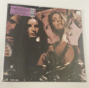 Signiertes Sharon Van Etten & The Attachment Theory 1LP Amber Galaxy Vinyl 2025 - Bild 1 von 5