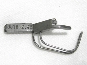 PFAFF 10816  2.4B  Work Retainer Niederhalter Pfaff 194 Post Bed  #91-010 816-03 - Picture 1 of 5