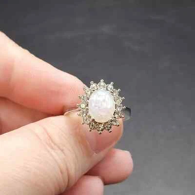 Hermoso anillo de opalita blanca mejorado en color talla 10. ¡ENVÍO GRATIS EN ESTADOS UNIDOS! Foto 1 de 2