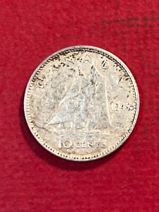 1947 Canada 10 Cent Silver Coin Maple Leaf Circulated - Picture 1 of 2