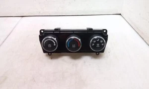 Jeep JK Wrangler Temperature Control w AC P68197433AB w Hardtop 14-17 157349 - Picture 1 of 5