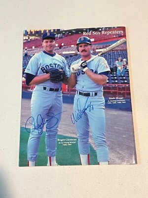  WADE BOGGS ROGER CLEMENS HAND SIGNED AUTOGRAPHED 1988 Beckett Magazine  - Image 1 of 3