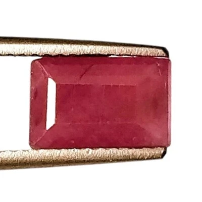 3.00 CARAT RUBY FACETED BAGUETTE SHAPE UNHEATED NATURAL GENUINE GEMSTONE 6X9 MM - Image 1 of 4