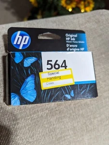 HP 564 Magenta Ink Cartridge CB319WB Genuine OEM Sealed Exp Aug 2021 US SELLER - Picture 1 of 3