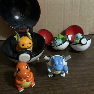 Vintage Pokemon Nintendo Lot Burger King Pokeball Keychains 1999 Vintage - Image 1 of 4