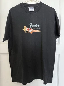 Vintage Fender by DaVinci Shirt Pinup girl Reason Blondes have more fun size L - Picture 1 of 4