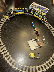 LEGO 4559 Train Cargo Railway 9V - TESTED WORKING complete w/ manual - Picture 1 of 12