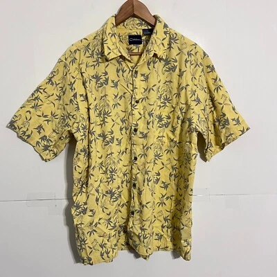 Camisa Hawaiana Catalina Para Hombres Talla L Amarilla Floral Manga Corta Bolsillos Abotonados Foto 1 de 4