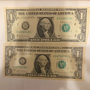Lot of 2 $1 Star Note 2017a One Dollar Bill Federal Reserve - Picture 1 of 2