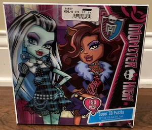 MONSTER HIGH Super 3D Jigsaw Puzzle 150 Pieces MH 2011 Game Fun New & Sealed - Picture 1 of 7