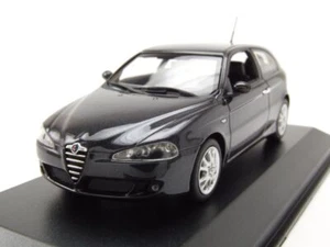 Alfa Romeo 147 2005 negro metálico coche modelo 1:43 Maxichamps - Imagen 1 de 9