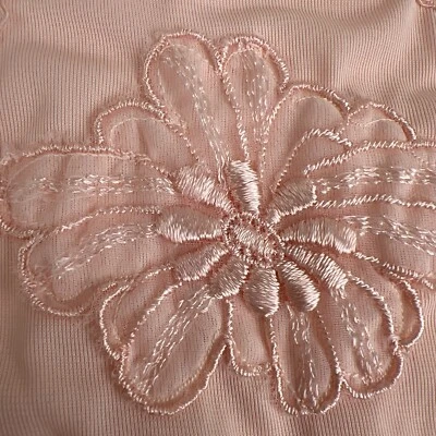 DE COLECCIÓN 1950 MELOCOTÓN SEDOSO NYLON TRICOT FALDA SIN CORDONES LENCERÍA talla M ESTRELLA DE PELÍCULA Foto 1 de 4