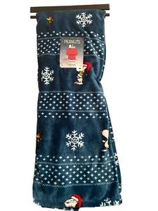 Berkshire PEANUTS Snoopy Woodstock Blanket 50x70 Fair Isle Winter Snowflake Blue - Picture 1 of 3