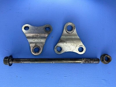 Yamaha YZ400 F 1998 soportes de motor inferiores 5be-21417-00-00 YZ426F WR400F WR426F Foto 1 de 3