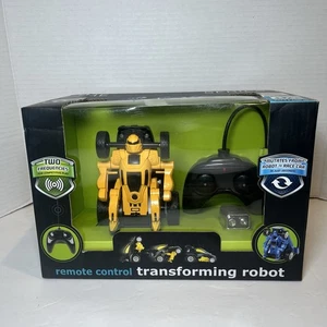 The Black Series 2019 Radio Controlled R/C Transforming Robot 27 MHz damage box - Picture 1 of 9