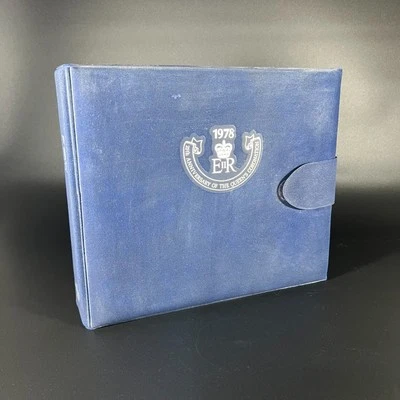 Colección de Sellos 25 Aniversario de Coronación de Reina - 32 Fundas Primer Día Foto 1 de 4