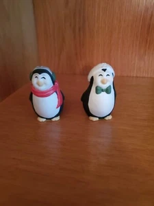 salt and pepper penguin shakers holiday. - Picture 1 of 1