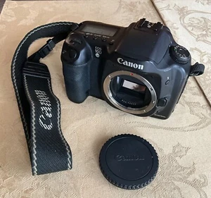 Canon EOS 10D Digital SLR 6.3MP Camera Black Body w/Strap+Lens Cover Japan - Picture 1 of 8