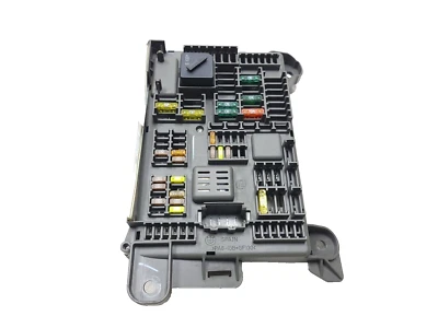 2007 - 2013 BMW X5 X6 E70 Power Distribution Fuse Relay Box  61146931687  OEM - Image 1 of 4
