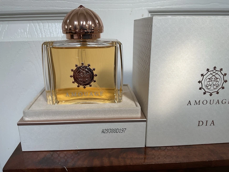 Amouage Dia Mujer EDP 100 ml 3,4 OZ Fórmula Original Auténtica Nueva Caja Foto 1 de 4