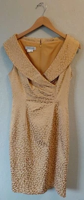 Kay Unger New York Women's Size 8 Cocktail Dress Gold Animal Jacquard Elegant - Image 1 of 4