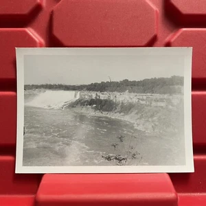 Niagara Falls New York NY 4 1/2 x 3 1/8 Photograph Pre Owned Vintage 1956 - Picture 1 of 2