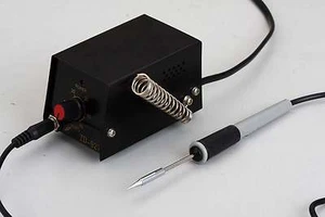 ES- PHONECASEONLINE MINI TEMPERATURED CONTROLLED SOLDERING STATION ZD-927 - Picture 1 of 1
