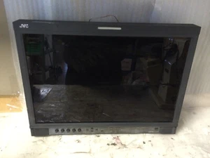 JVC DT-V20L1  24" 3G HDSDI/SDI Multi Format Studio LCD Monitor w/ Cord - Picture 1 of 3